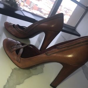 Prada pumps brown heels